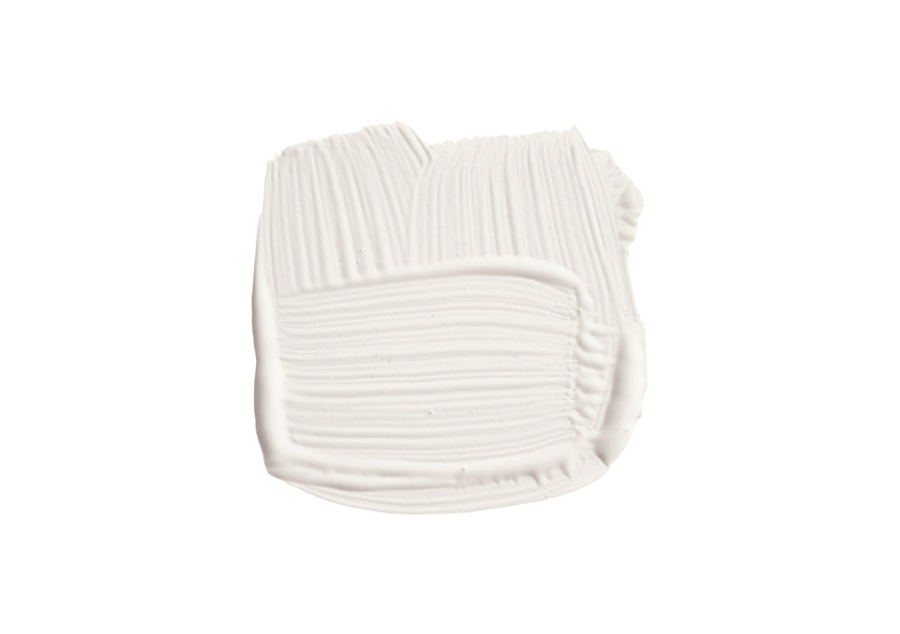 All White No.2005 brush-out swatch