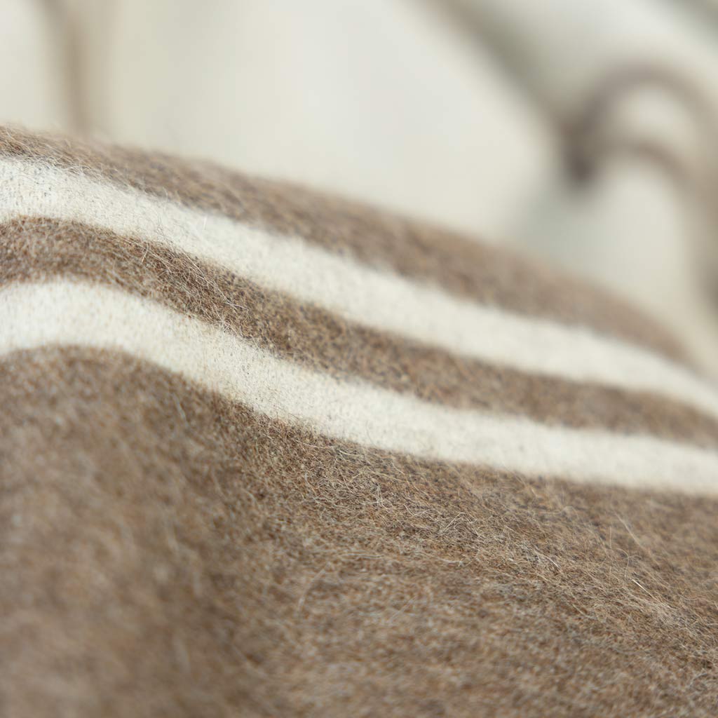 Straits Reversible Throw - Ivory/Cacao