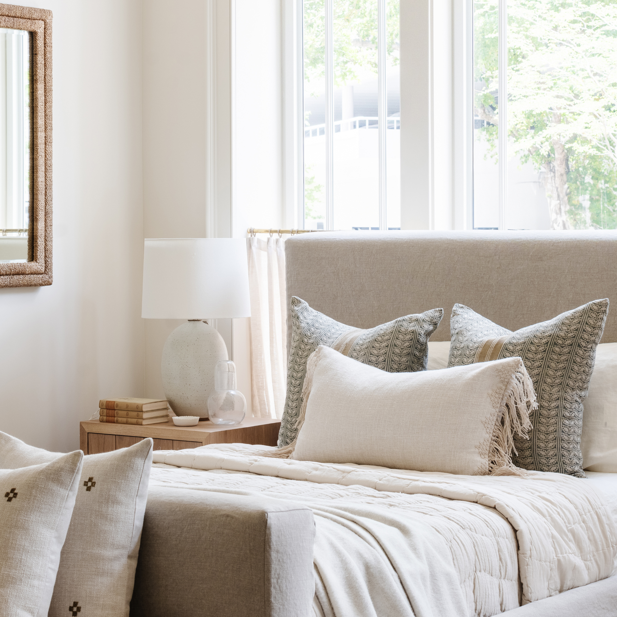 Pebble Glass Bedside Carafe