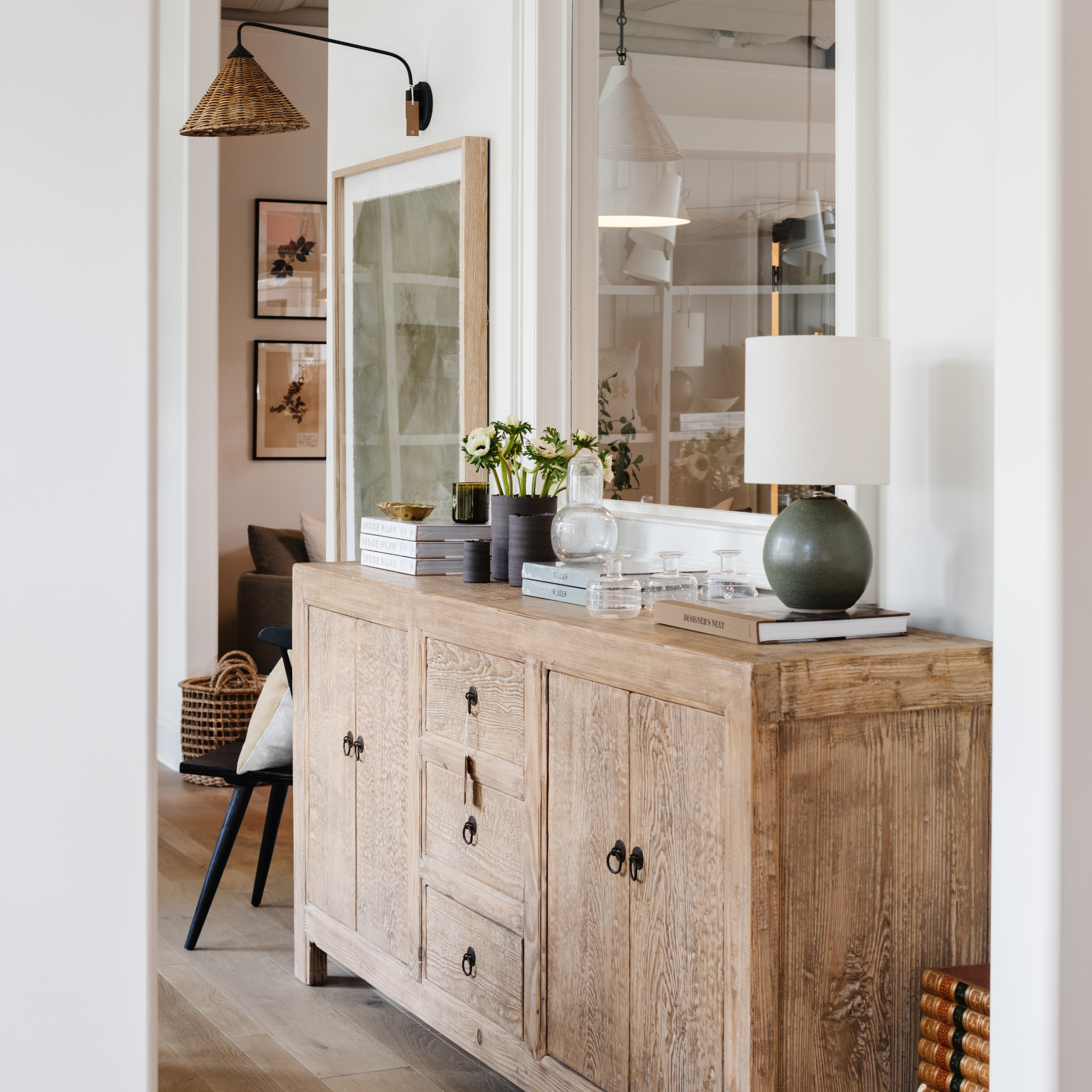 Small Orb Lamp - Agate