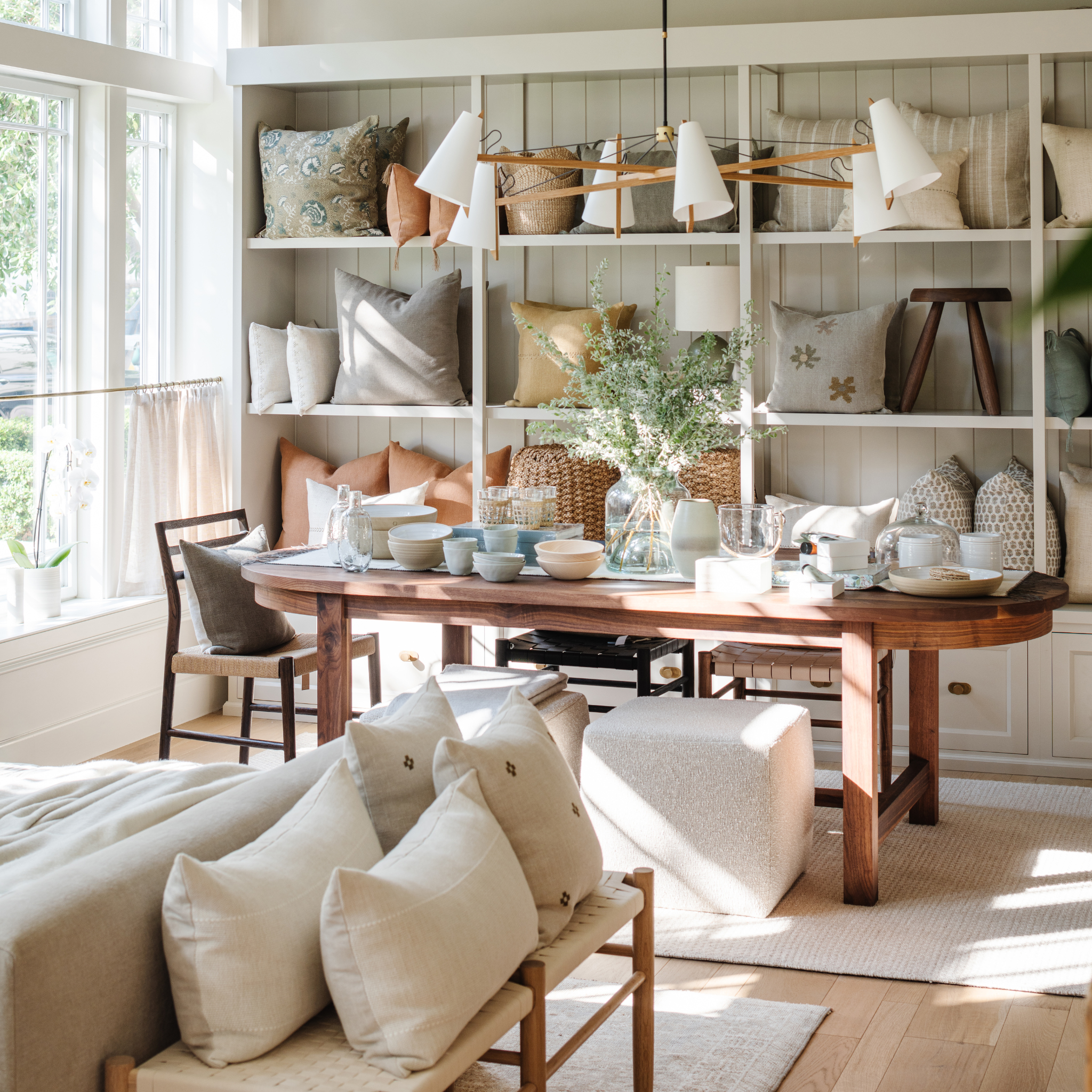 Granada Oval Dining Table