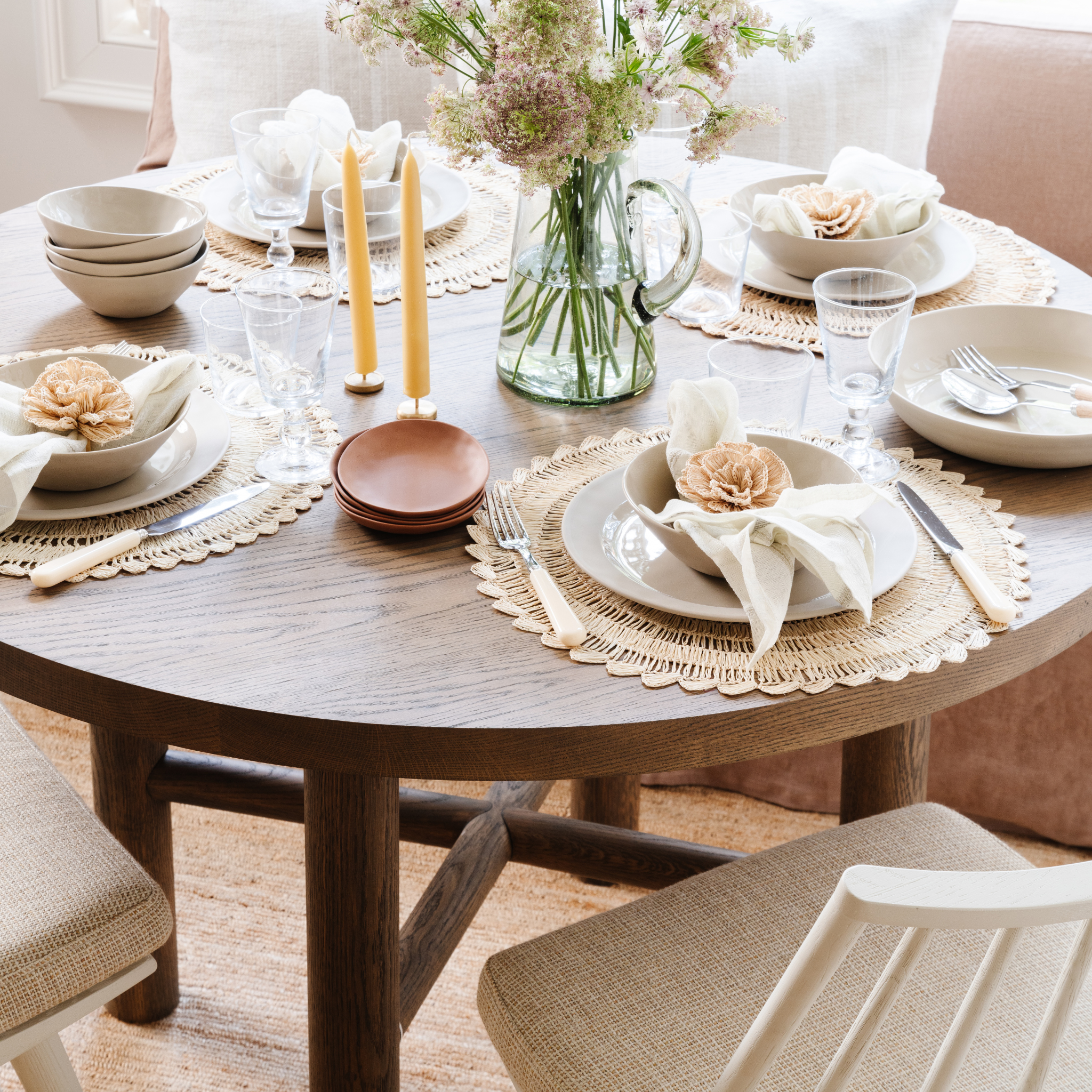 Valencia X Dining Table - Circle Leg