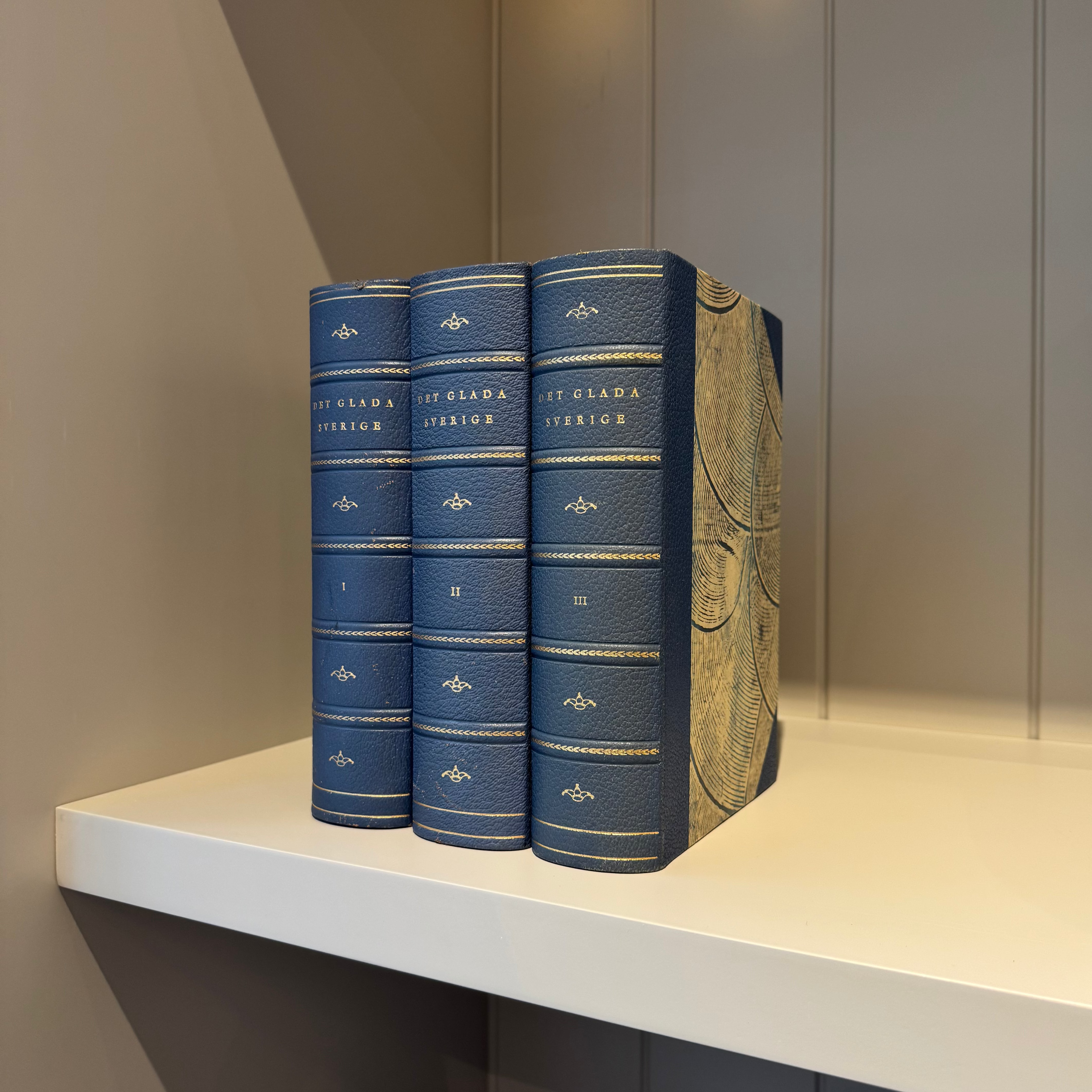 Cheerful Sweden, 1948 - Book Set (S3)