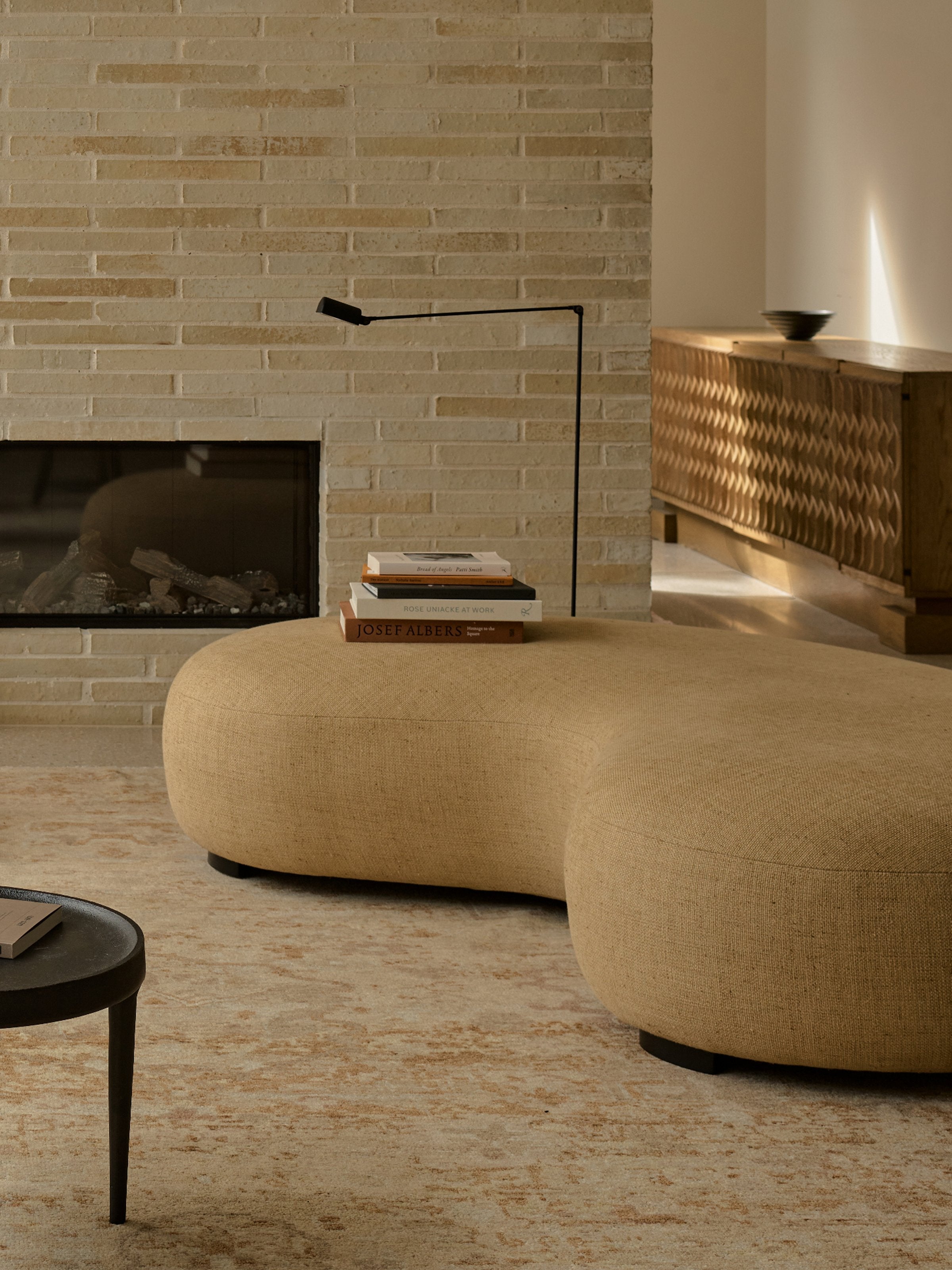 Armadillo Allegra Rug in Cinnamon, detail of the wool weave and texture