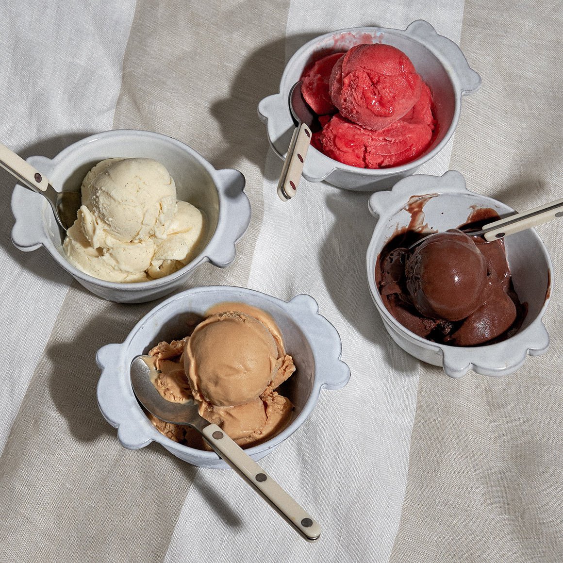 Assisi Bowl with Handles - Bianco