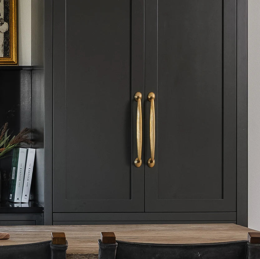 Bakes Appliance Pull