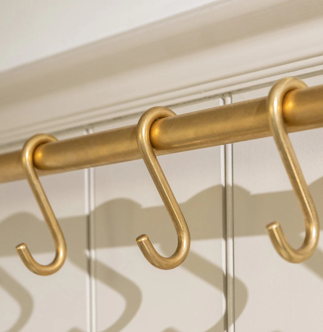 Cotswold Brass Pot Rail & S Hooks