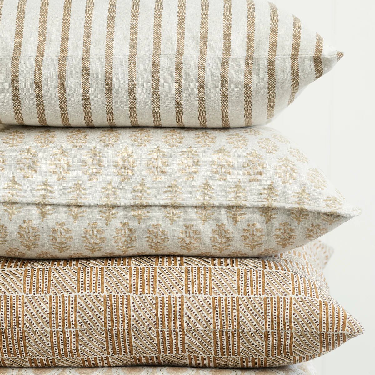 Kythira Washed Pista Pillow