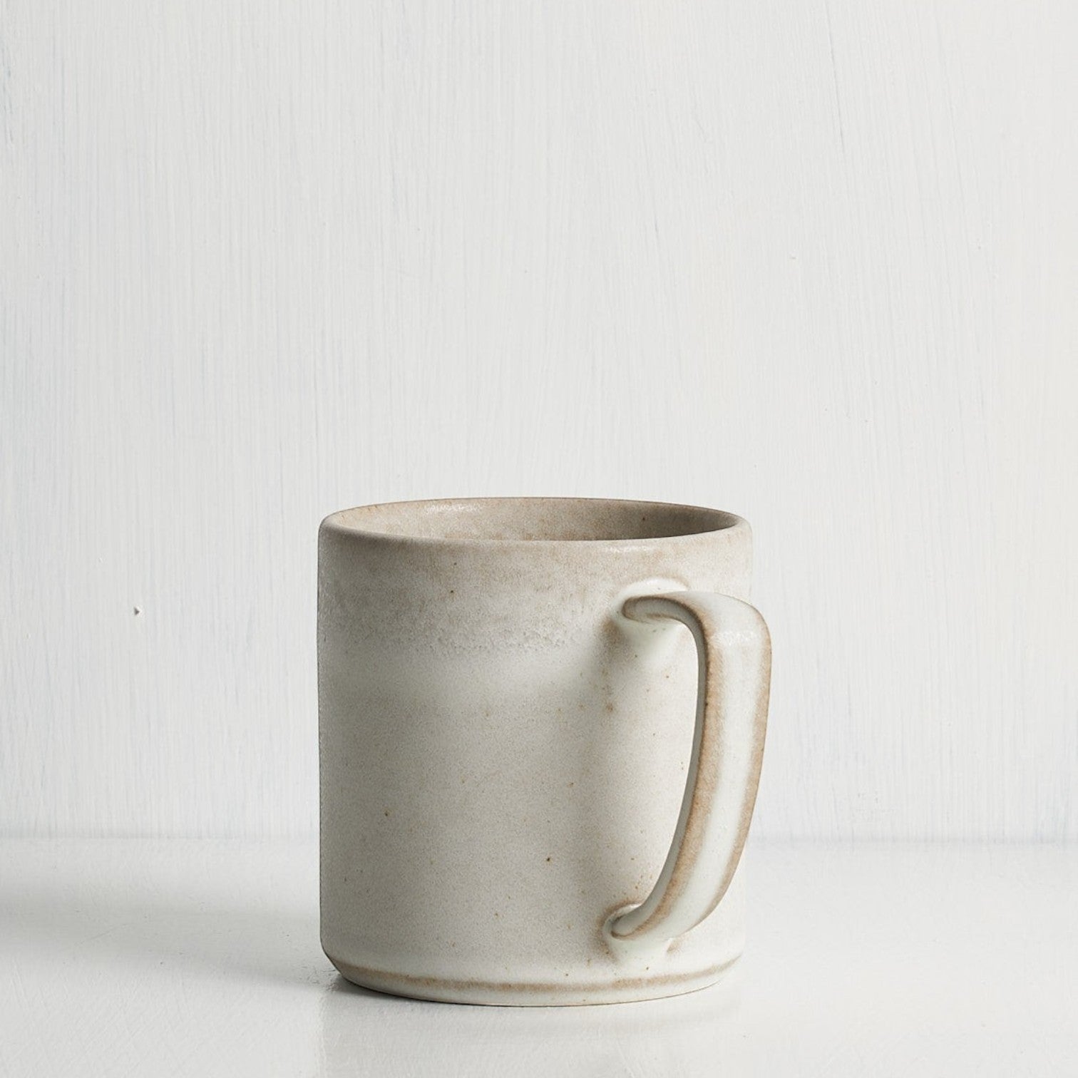 Standard Affair Mug – side view, glazed stoneware mug