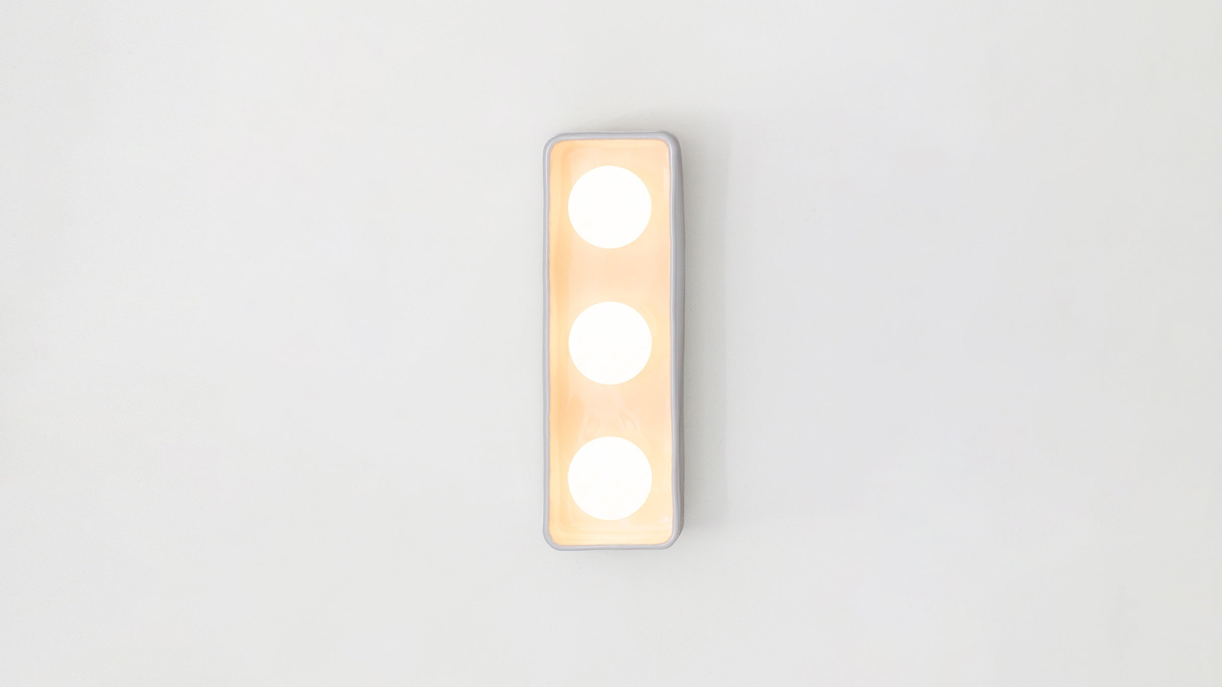 Workstead Brick III, illuminated