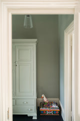 Light Gray No.17 painted room