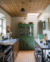 Cooking Apple Green No.32 painted room