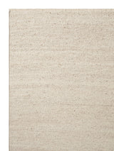 Armadillo Cable Rug in Calico, corner close-up of the italian and argentinian wool pile and edge