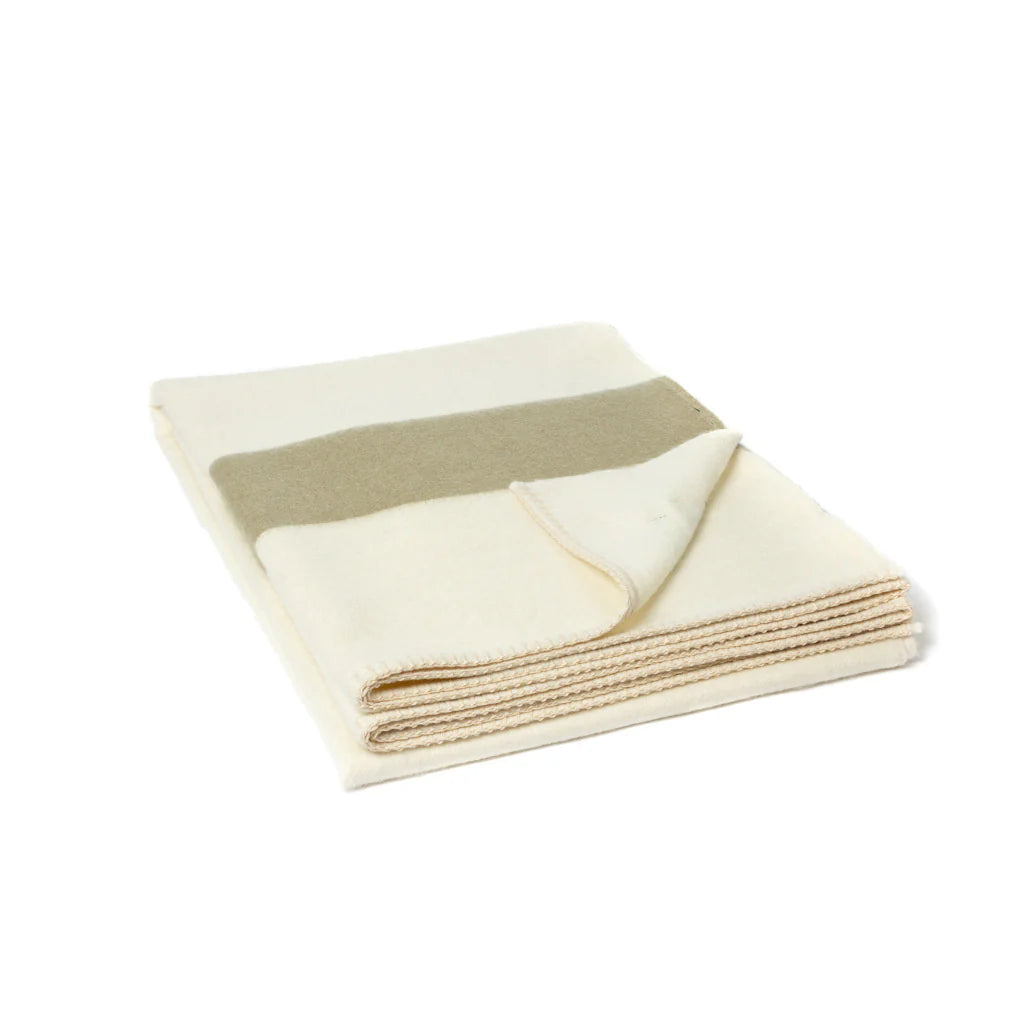 Mason Throw - Ivory / Boa