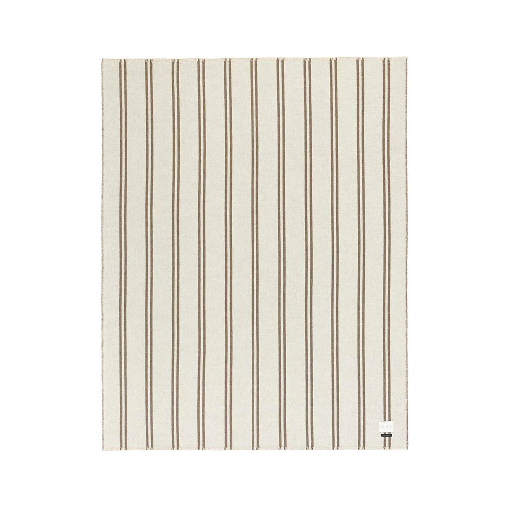 Straits Reversible Throw - Ivory/Cacao