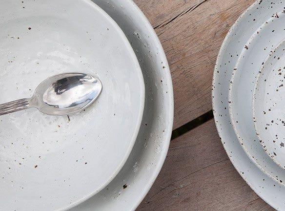 Artisan tabletop for the way you gather.