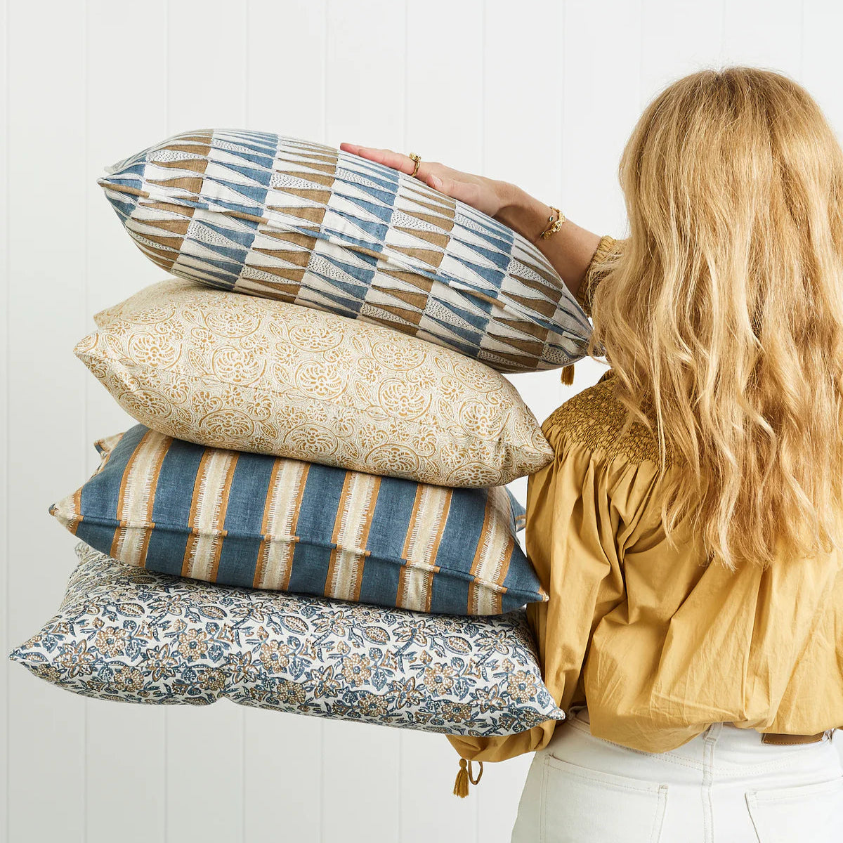 Buzios Desert Pillow