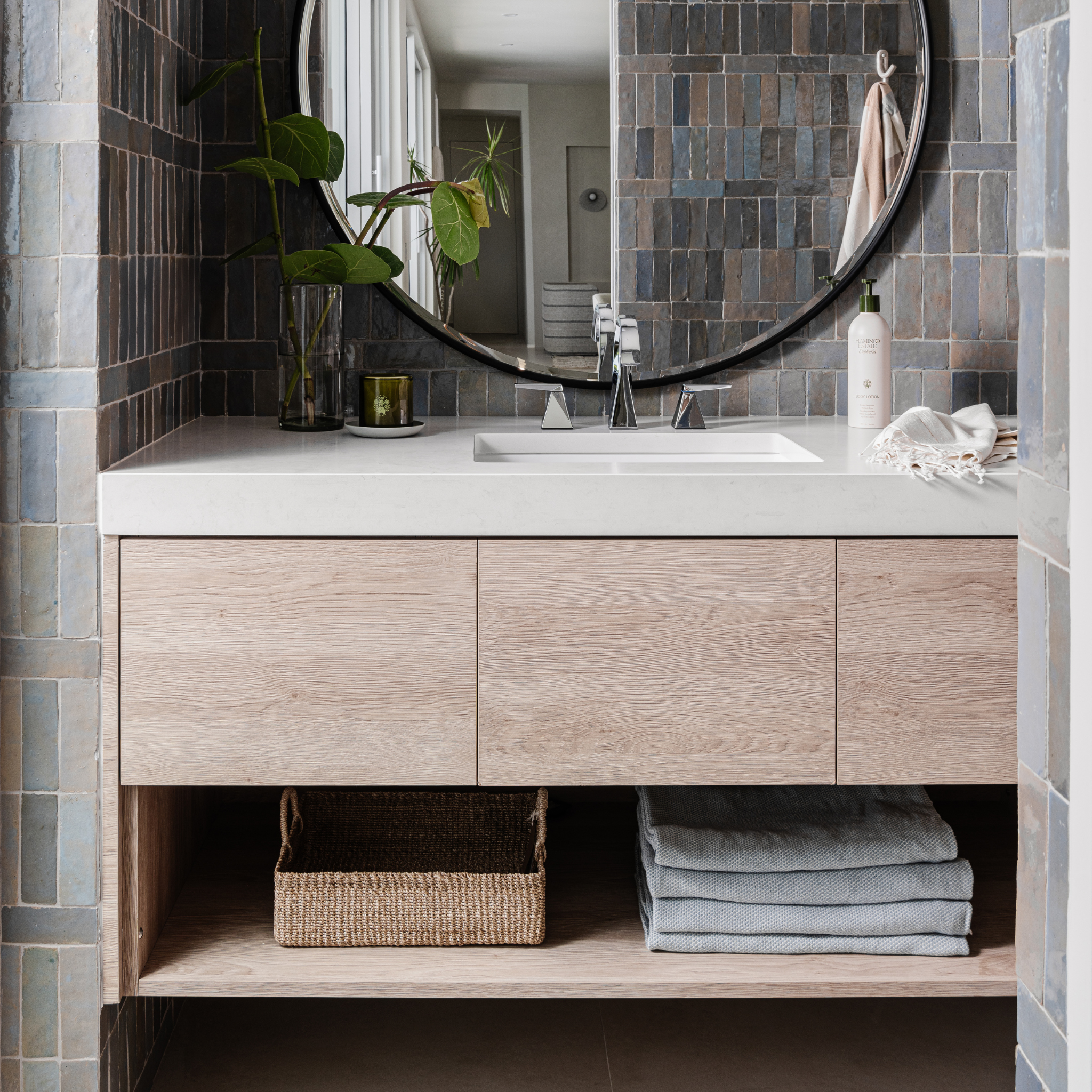 Stephanie Abaca Rectangular Tray - Set of 2