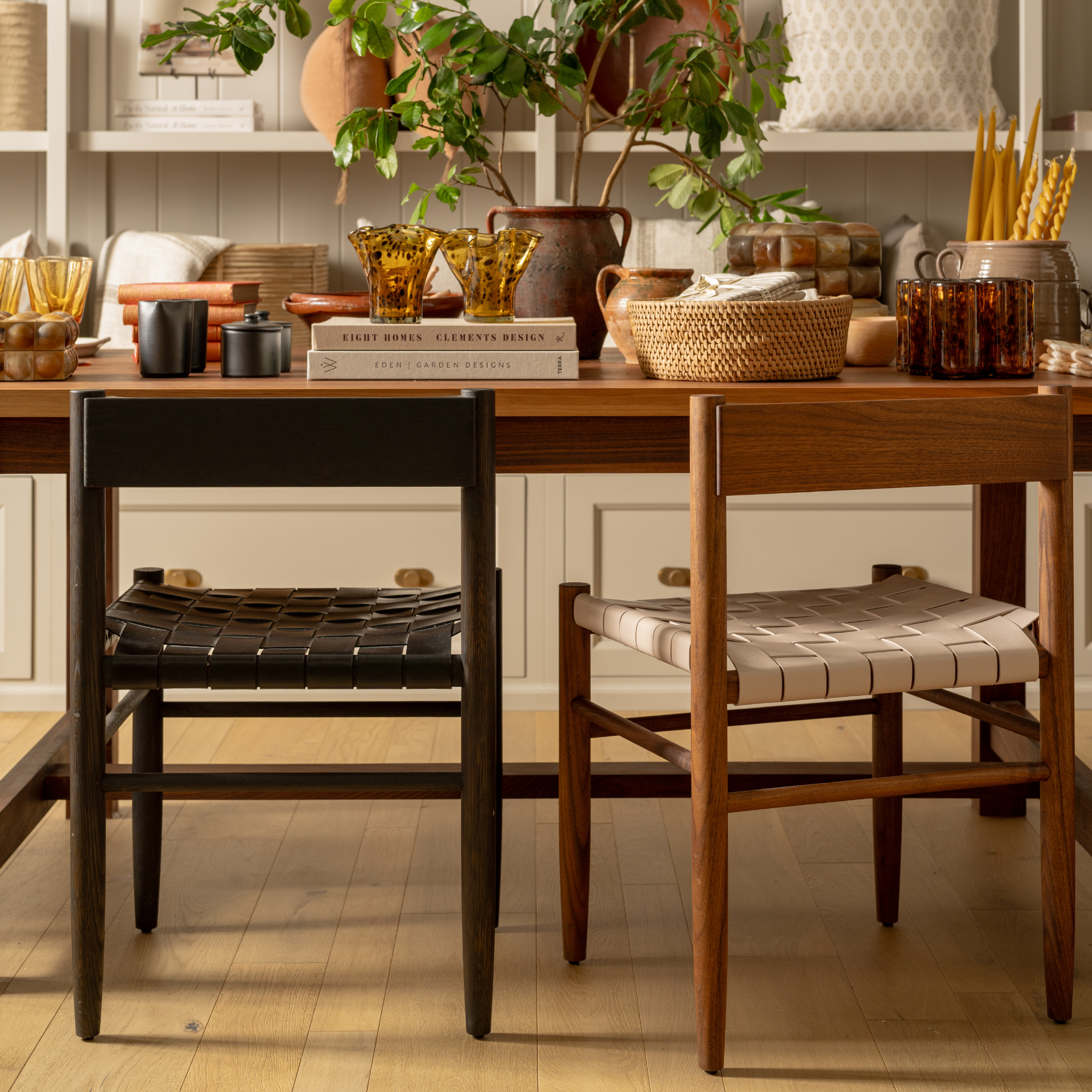 Gaon Chair - Black Oak & Black Leather