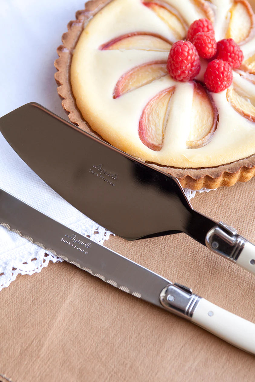 Laguiole Ivory Cake Set
