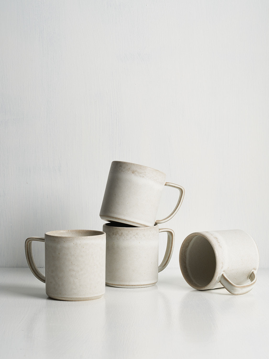 Standard Affair Mug – detail of handle and glaze texture