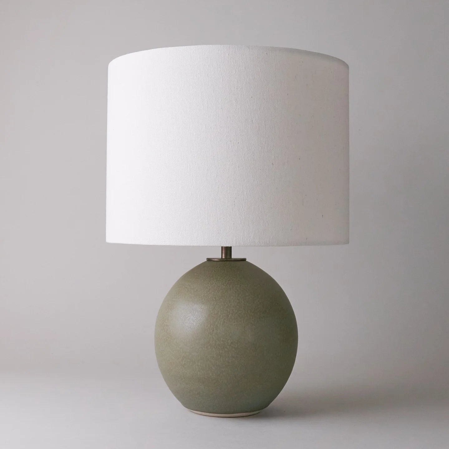 Small Orb Lamp - Agate