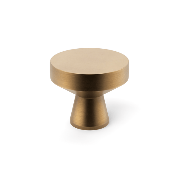 Arbar Cabinet Knob in Fine English Antique