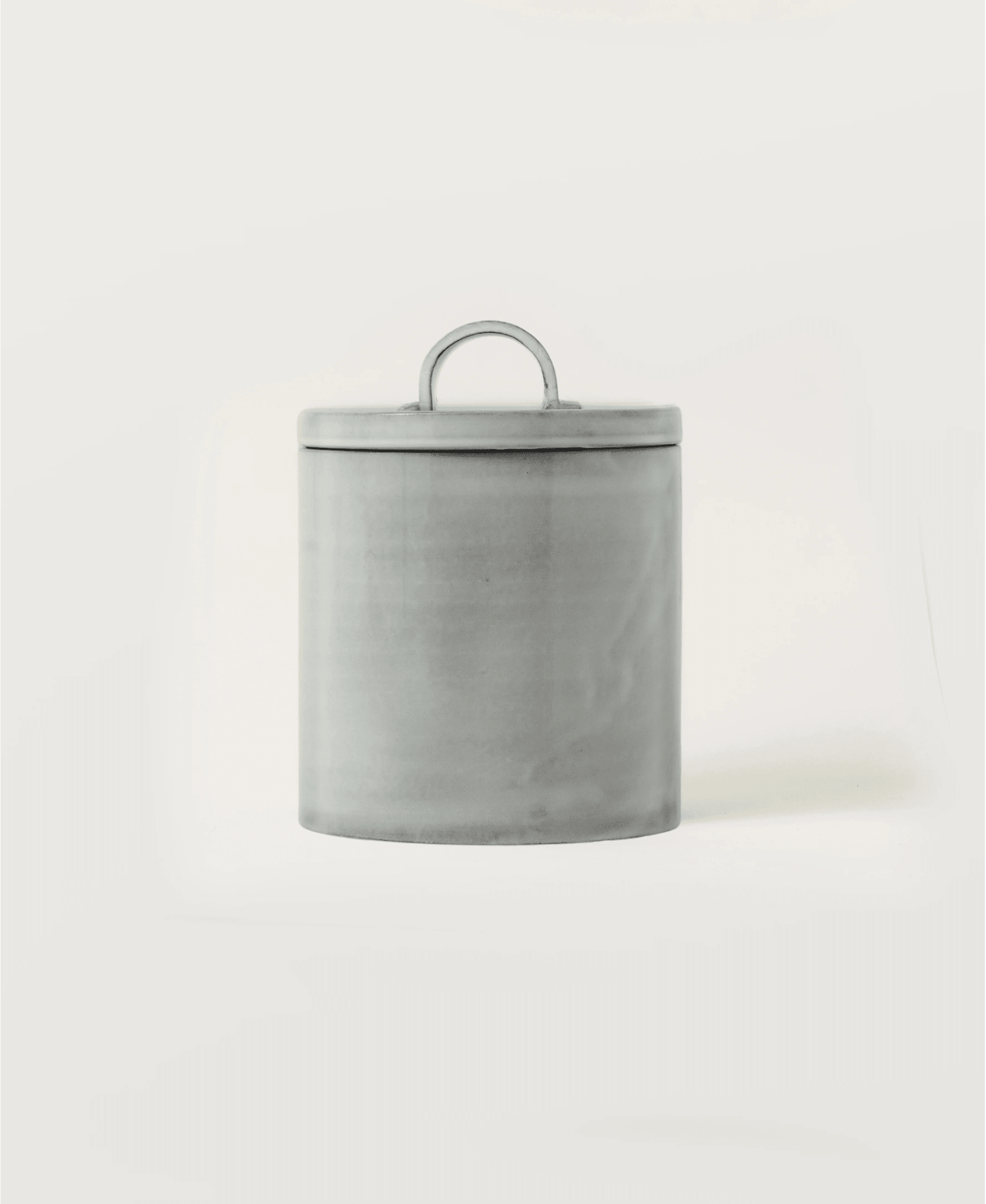 Dove Grey Assisi canister, medium size with lid