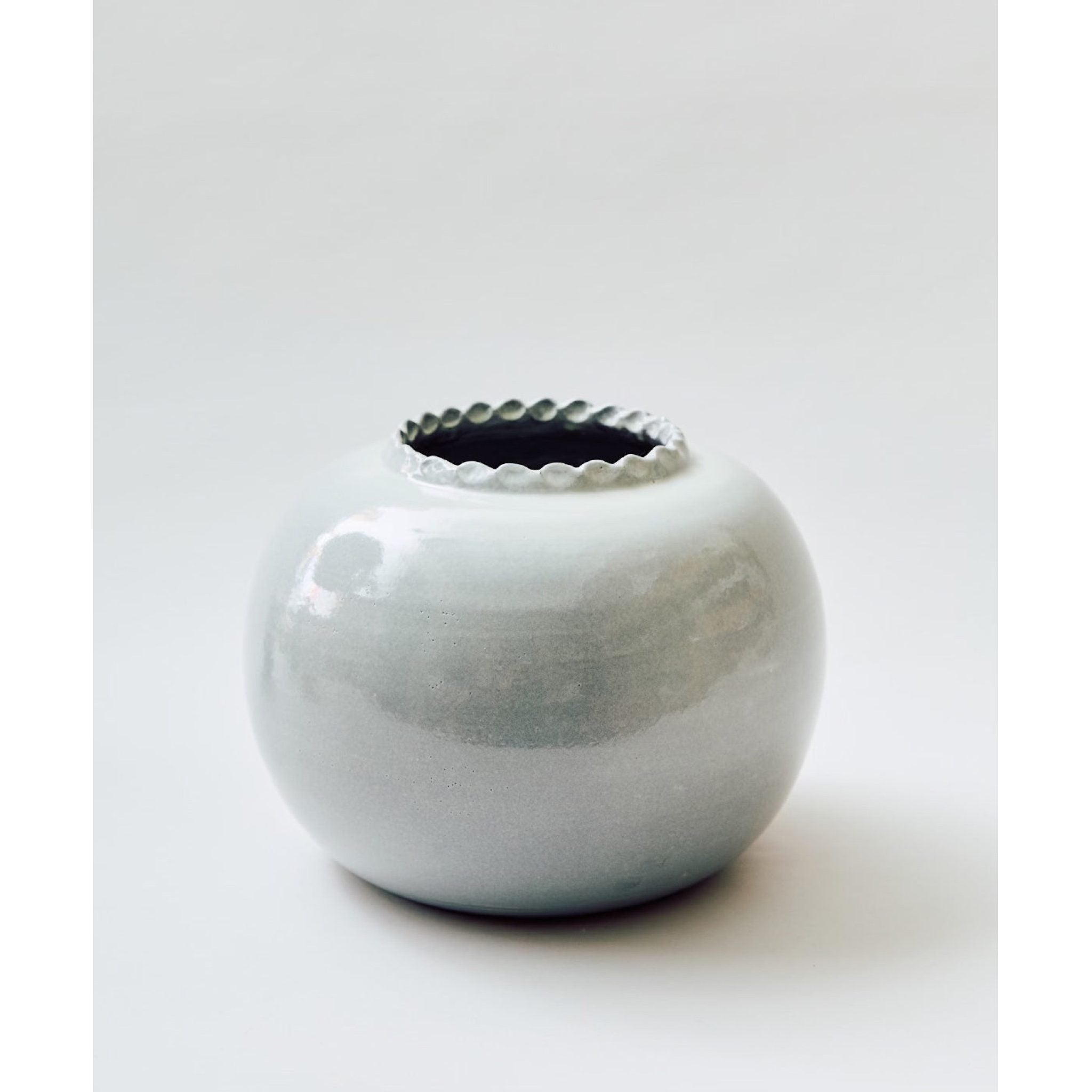 Assisi Round Vase in Ocra — handmade glazed Umbrian clay ceramic by the Radi brothers, Il Buco Vita, central Italy, approximately 10" × 9"H