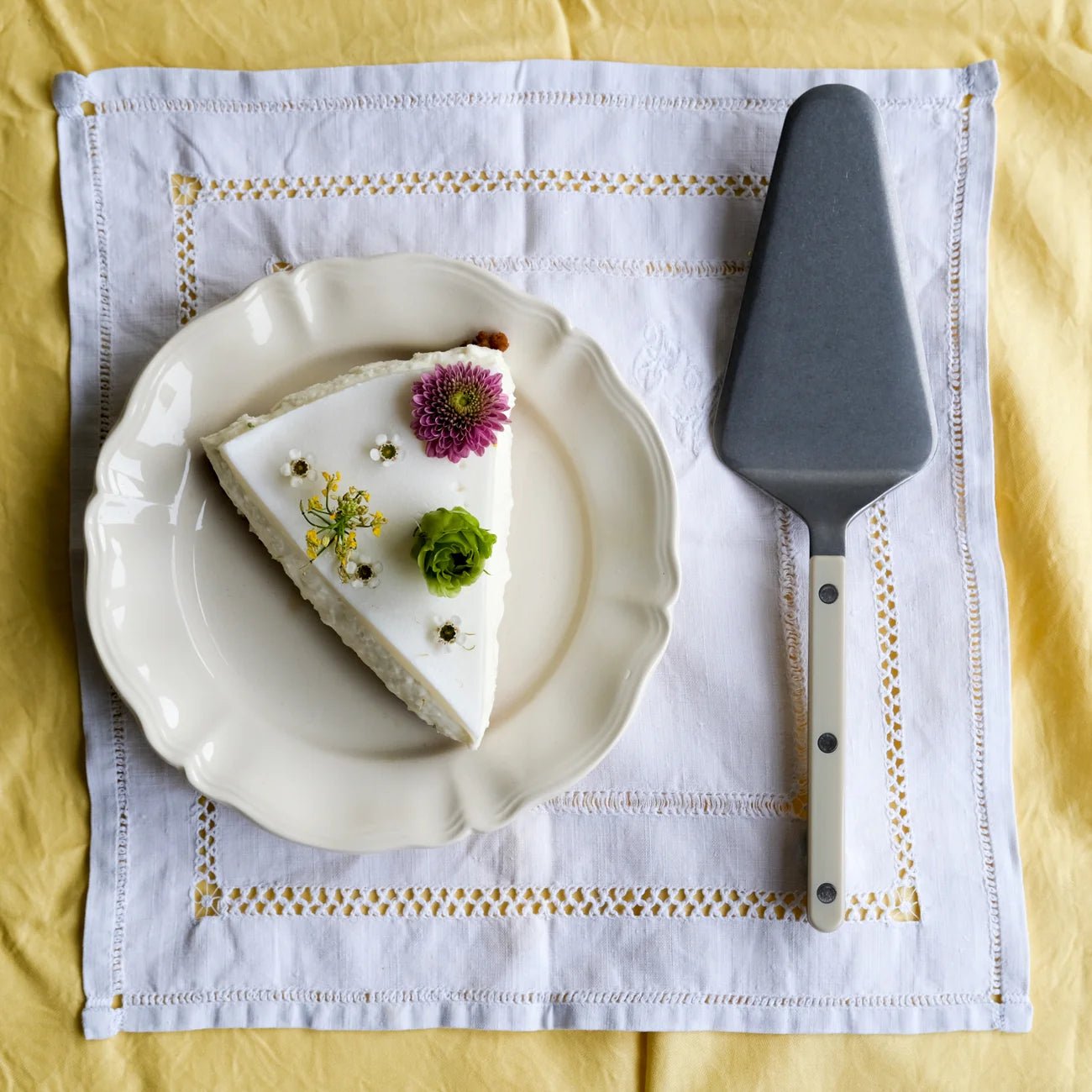 Bistrot Set of 4 Serving Pieces - Ivory