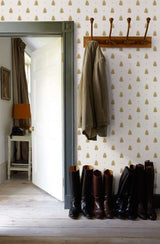 Bumble Bee 507 wallpaper lifestyle photo