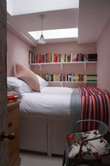 Room painted in Farrow & Ball Calamine No.230