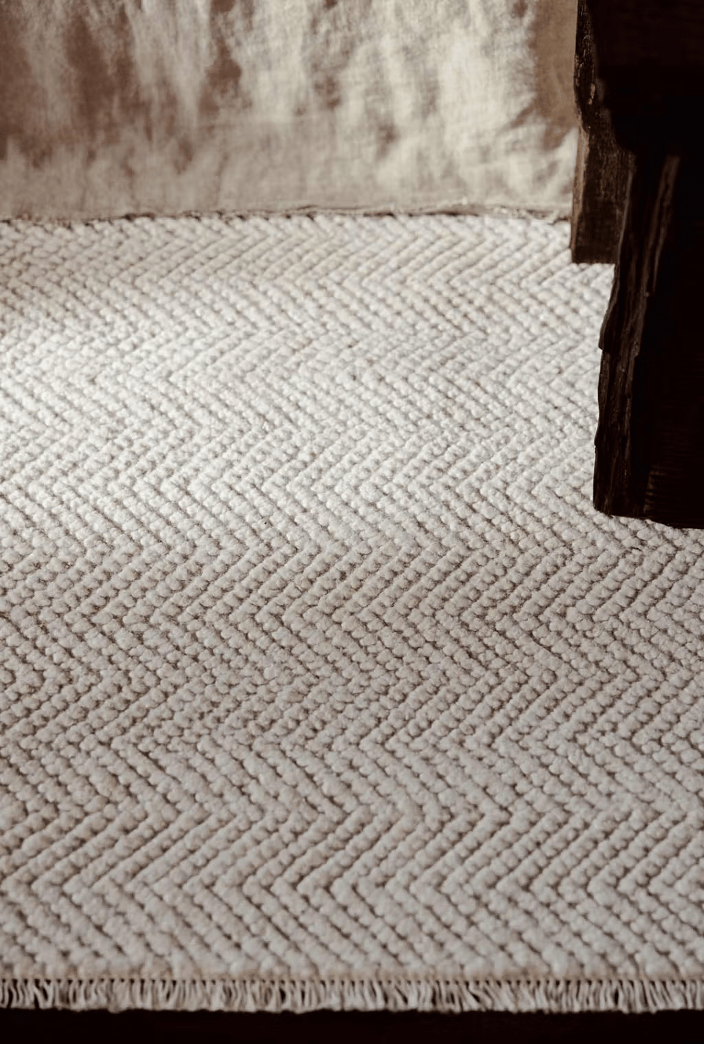 Crest Rug
