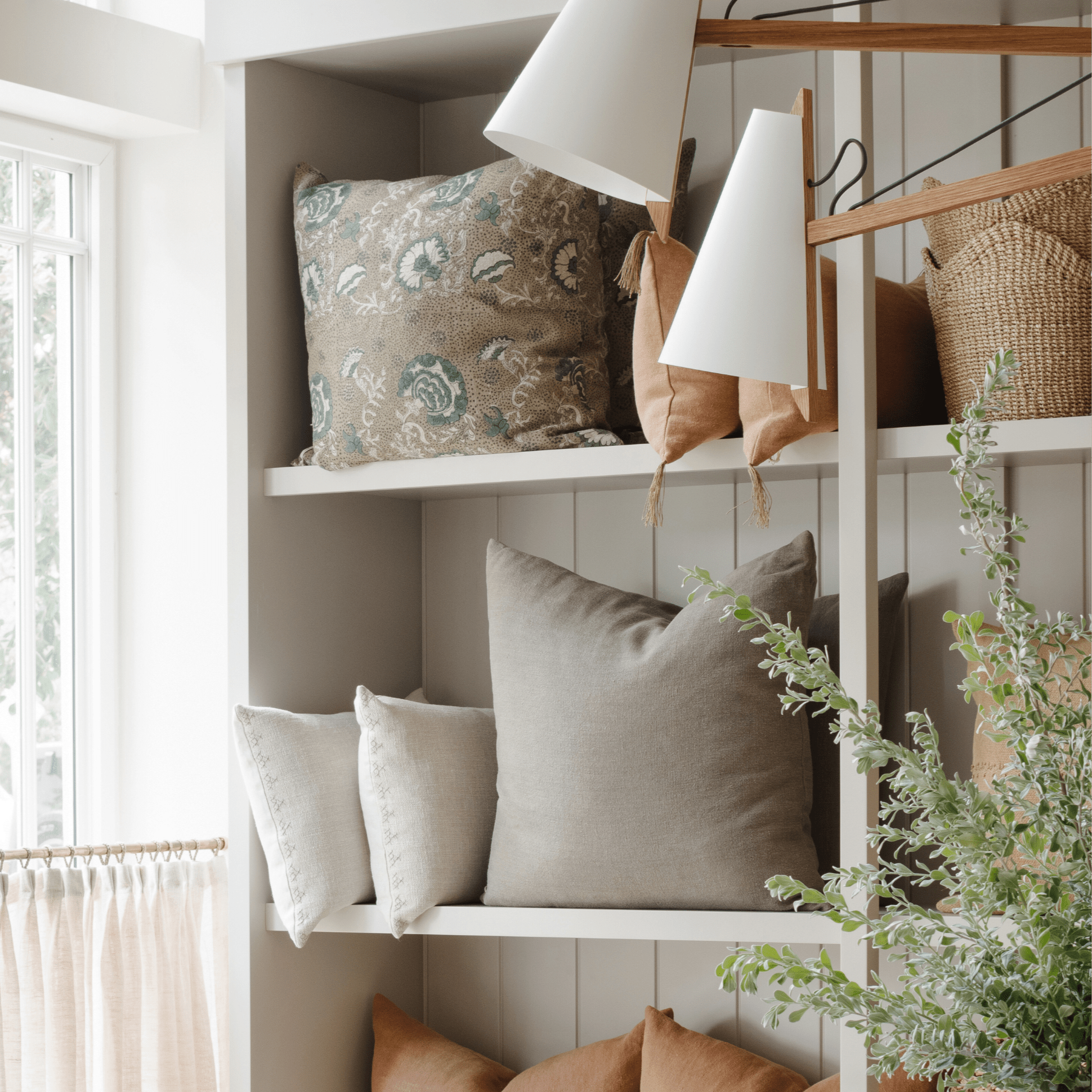 Dahlia Lumbar Pillow