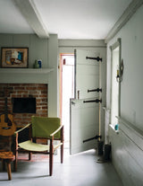 Room painted in Farrow & Ball Drop Cloth No.283