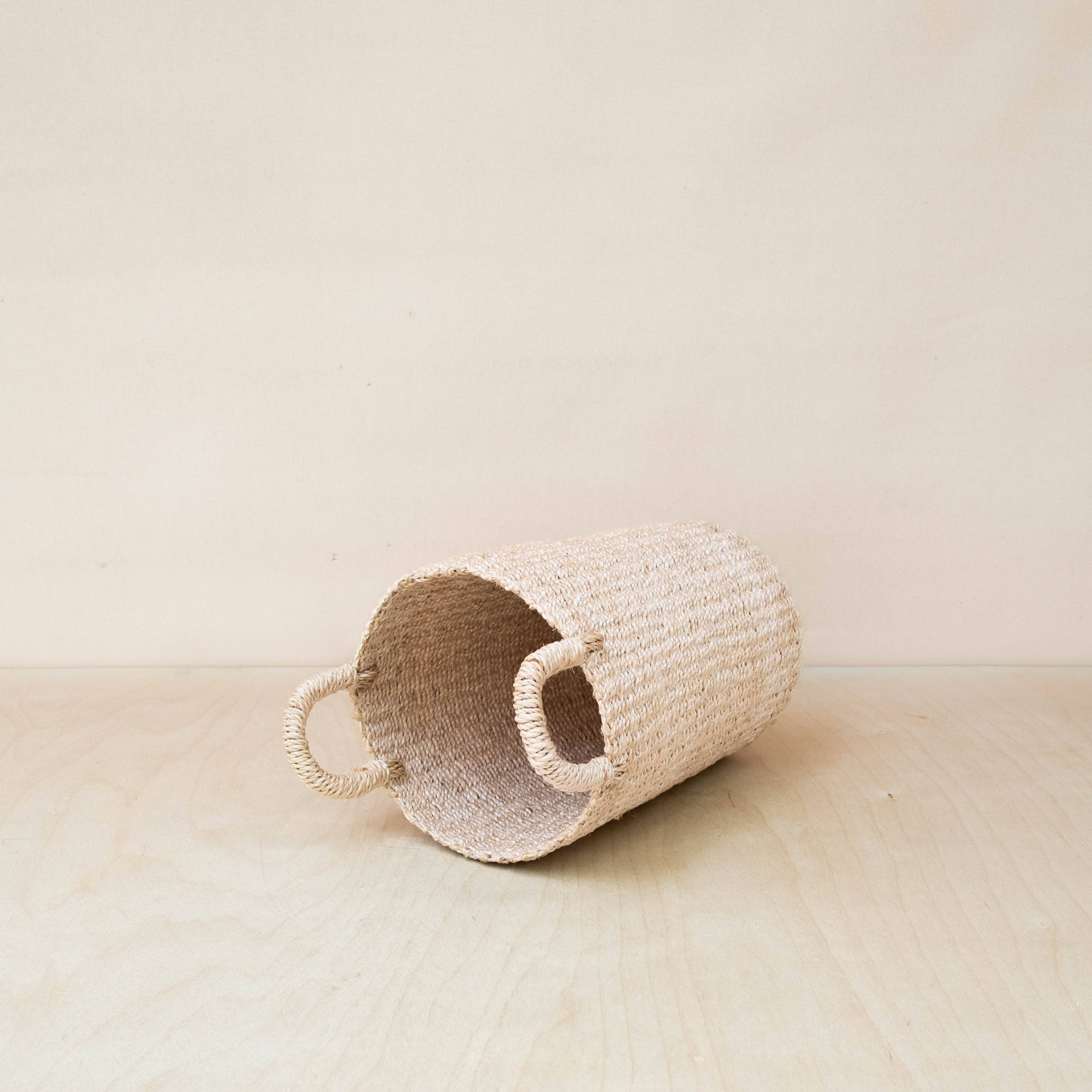 Handwoven Vase Basket - Natural