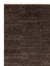 Armadillo Corsica Rug in Elk, corner close-up of the wool and linen pile and edge