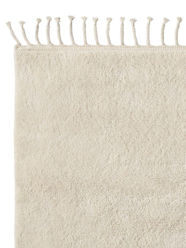 Petra Rug in Blanc