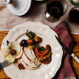 Il Buco Flora Classico dinner plate featuring 18th-century Italian style with delicate floral motifs