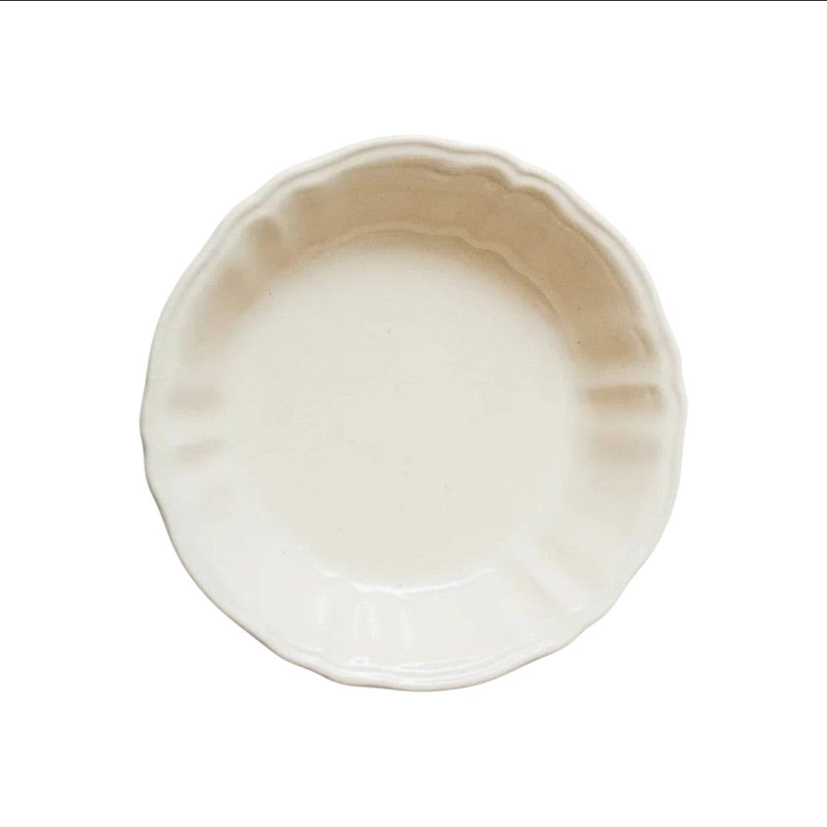Il Buco Flora small serving bowl in cream ceramic with a scalloped edge inspired by 18th-century Italian design.
