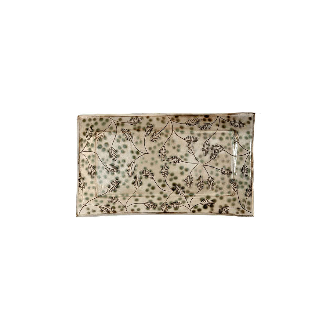 Green Straw Ceramic Tray by KILIIM
