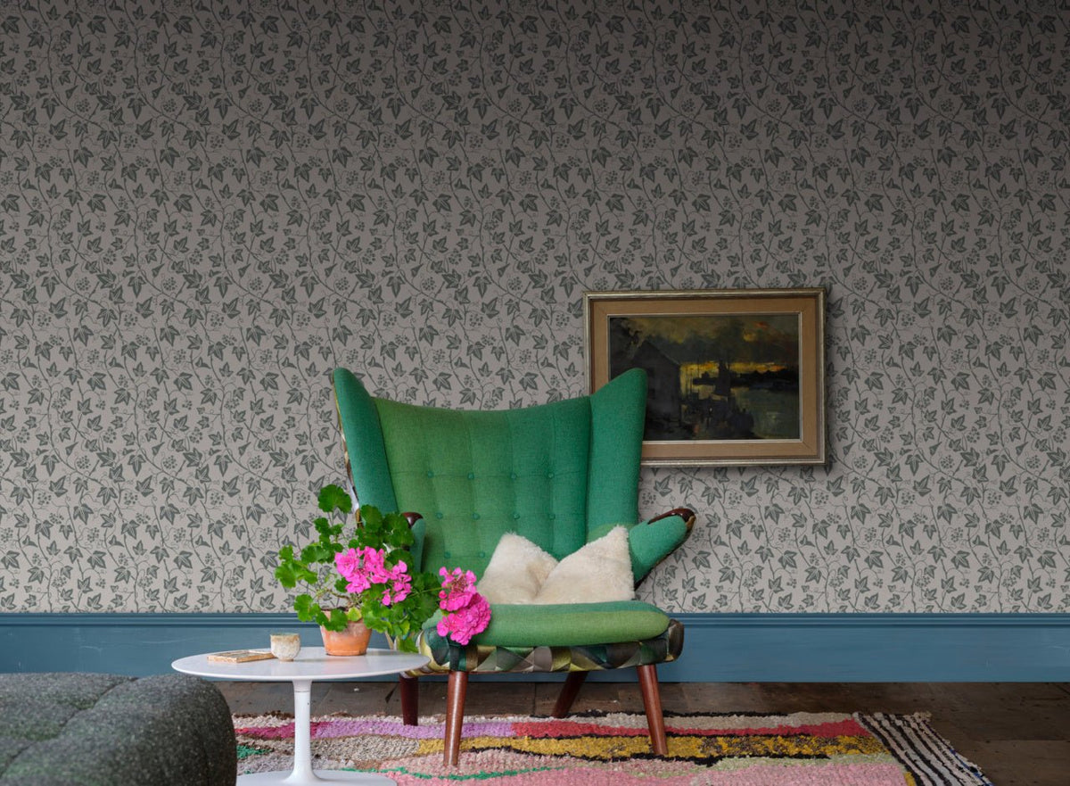 Ivy 699 wallpaper