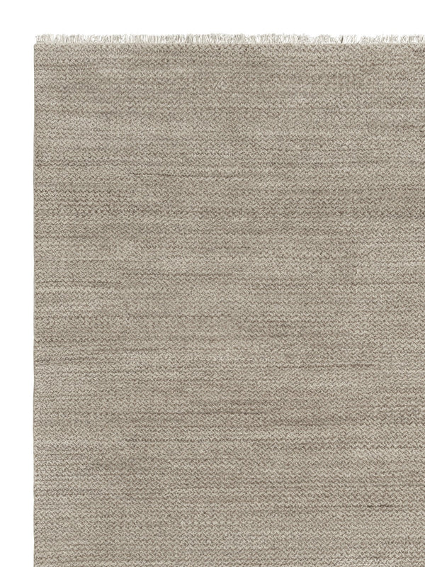 Sagrada Rug in Dun
