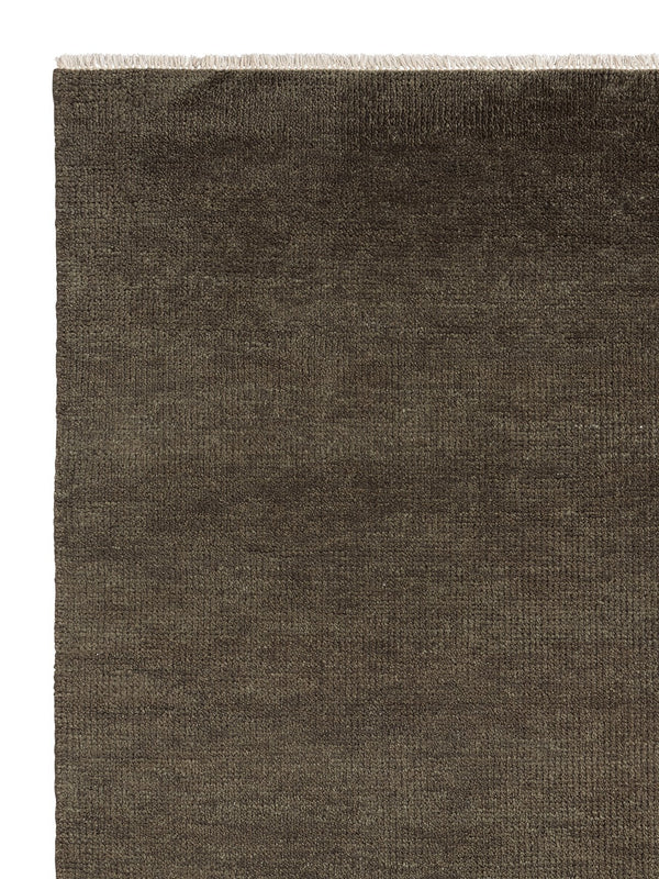 Thatch Rug in Gumnut